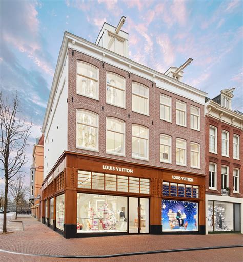 lv pc hooftstraat openingstijden|louis vuitton hoofstraat.